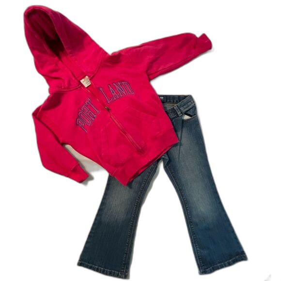 Lot Girls Old Navy Bootcut Jeans & Portland Oregon Sweatshirt Hoodie Size 5T - Picture 1 of 13